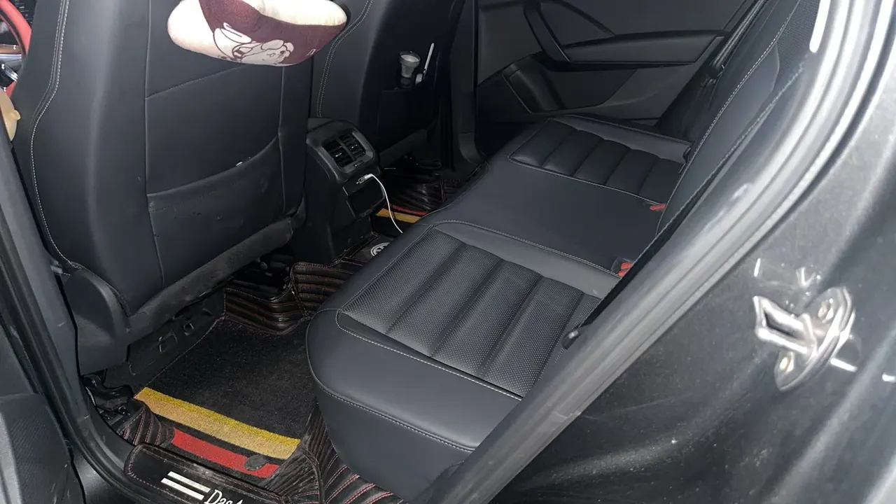 Volkswagen 2020 Tuyue 2.0TSI 330TSI Four-wheel Drive Flagship Automatic Gear 3
