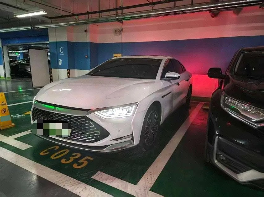 Open image lightbox: BYD 2020 Han DM 2.0T 4-wheel drive performance version noble automatic gear