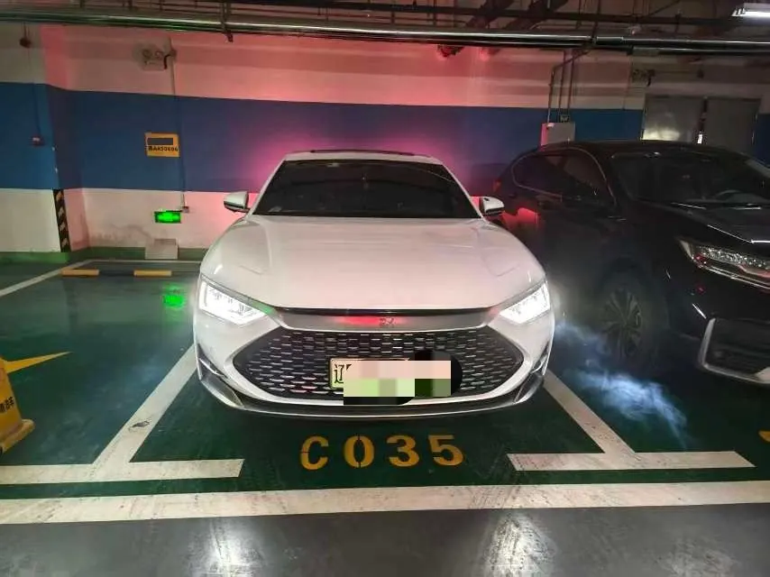BYD 2020 Han DM 2.0T 4-wheel drive performance version noble automatic gear 2