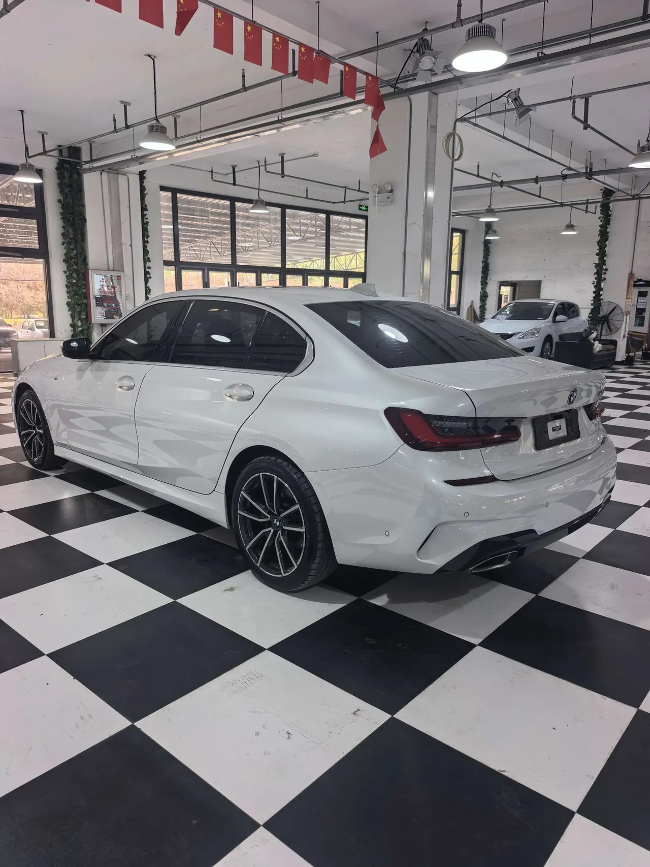 BMW 3 Series 2022 320Li 2.0T M Sports Suit (Modified) Automatic Gear 14