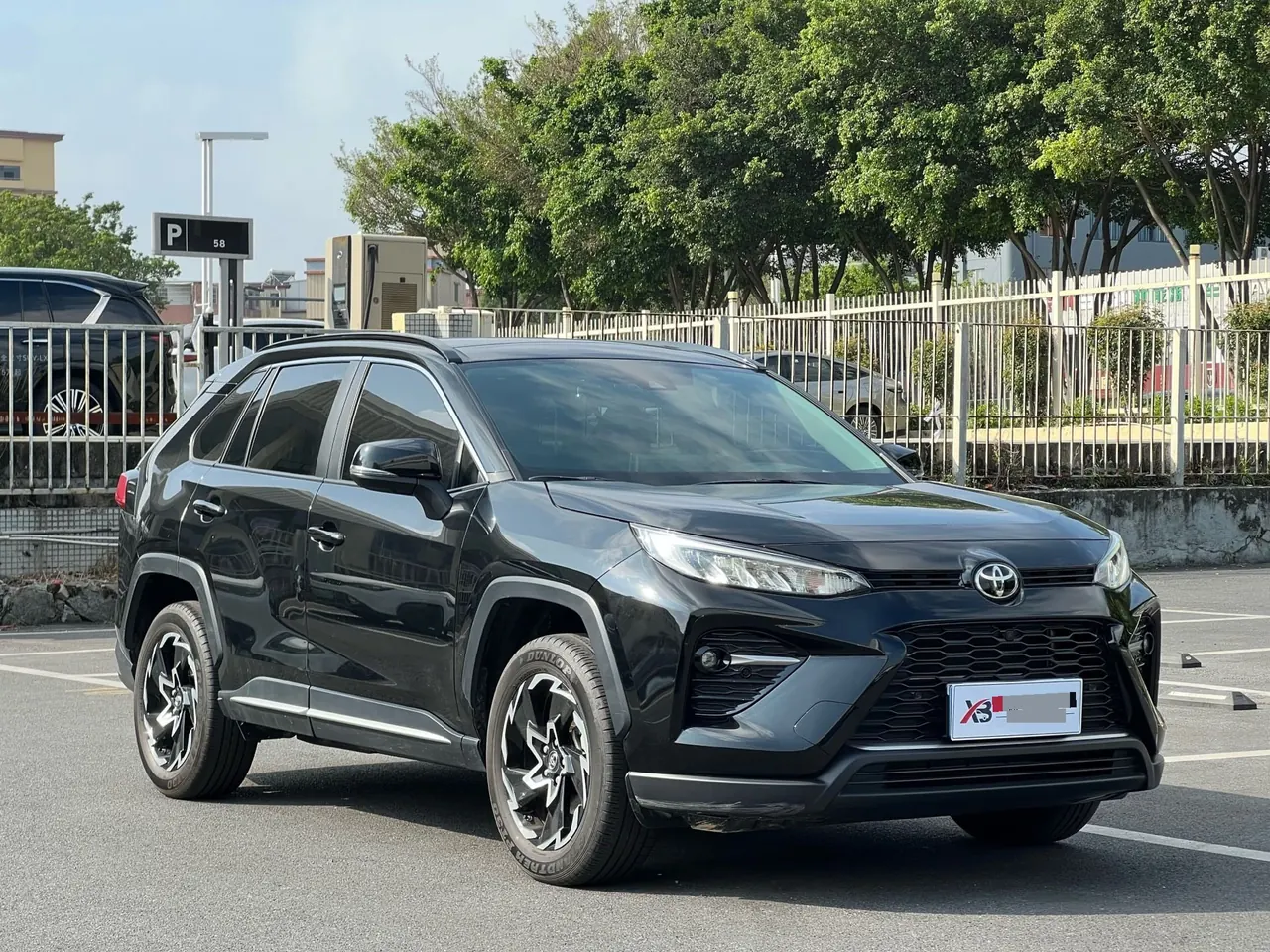 Toyota 2021 Wilanda 2.0 Stepless Four-wheel Drive Deluxe Edition Automatic Transmission 3