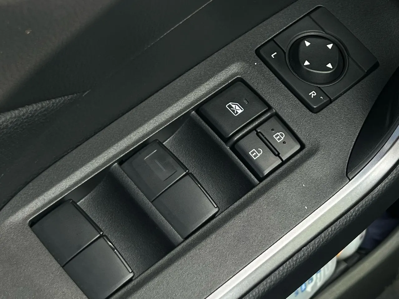 Toyota 2021 Wilanda 2.0 Stepless Four-wheel Drive Deluxe Edition Automatic Transmission 5