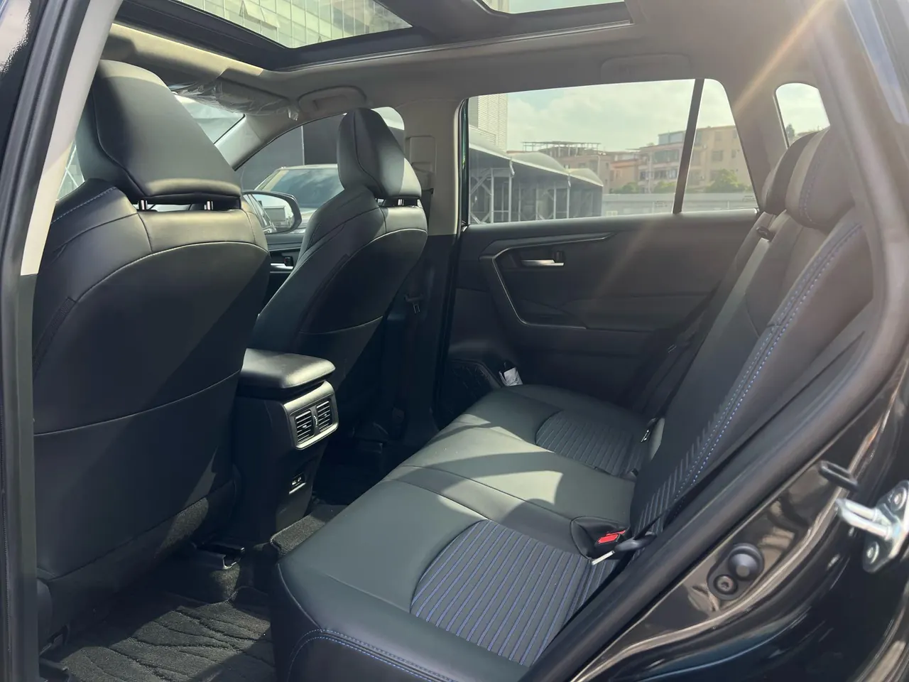 Toyota 2021 Wilanda 2.0 Stepless Four-wheel Drive Deluxe Edition Automatic Transmission 6