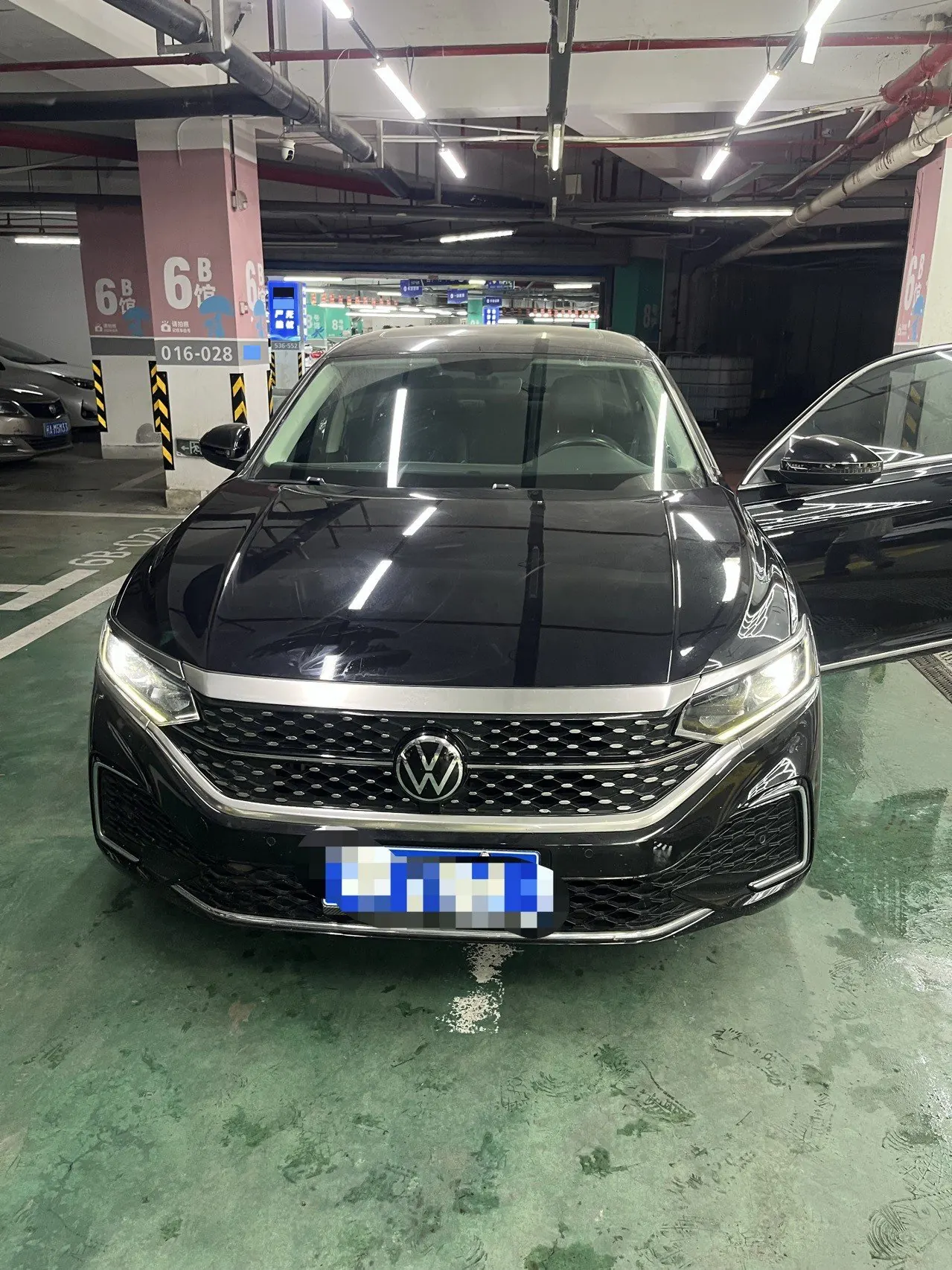 Volkswagen 2022 Passat 2.0TSI 330TSI Star Elite Edition Automatic Gear 2