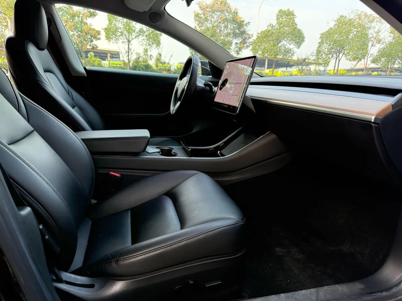 Tesla 2020 Model 3 Standard Endurance Rear Drive Upgraded Automatic Gear 12
