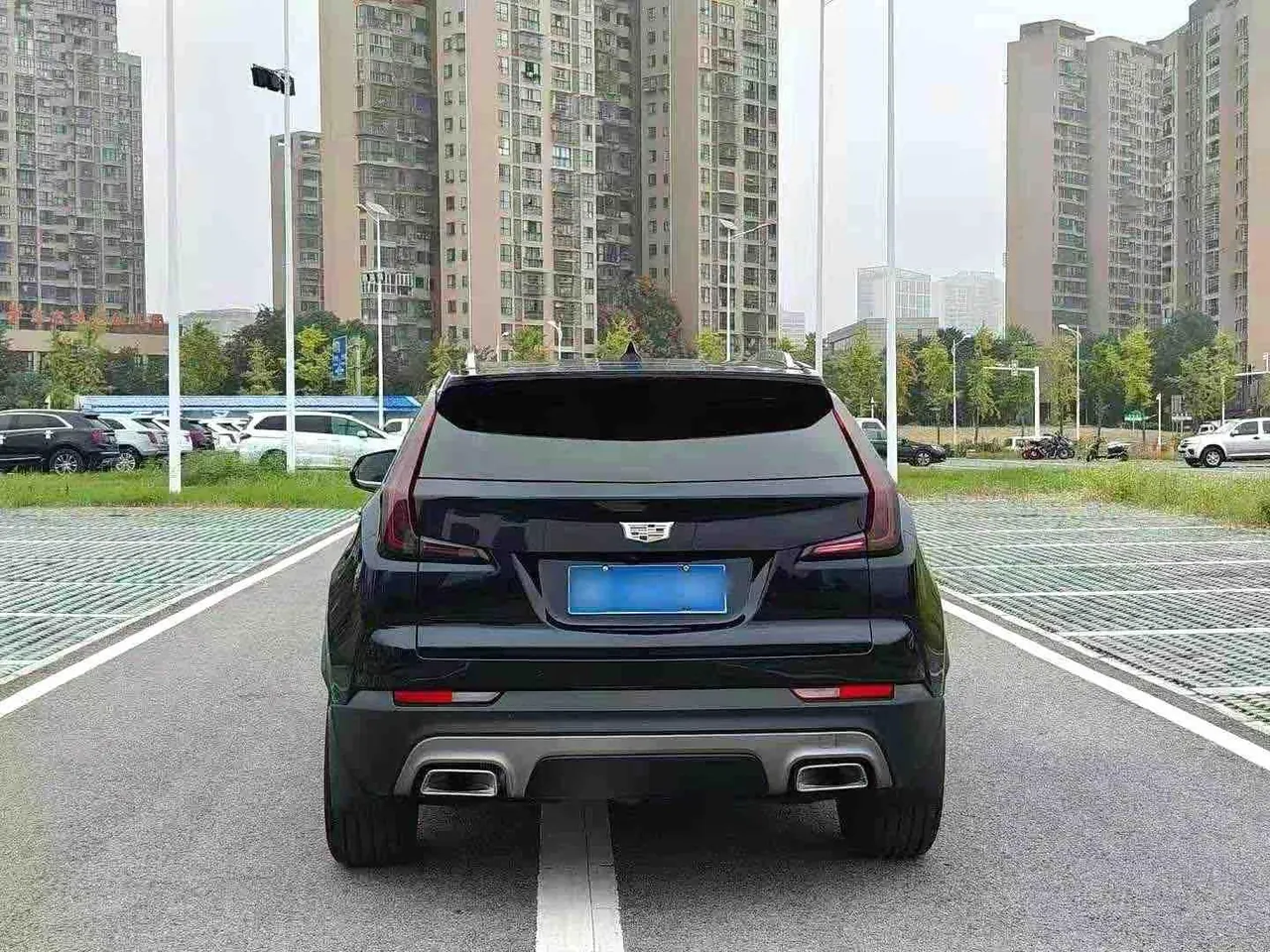 Cadillac 2021 XT4 2.0T 28T Two-Drive Leading Automatic Gear 4