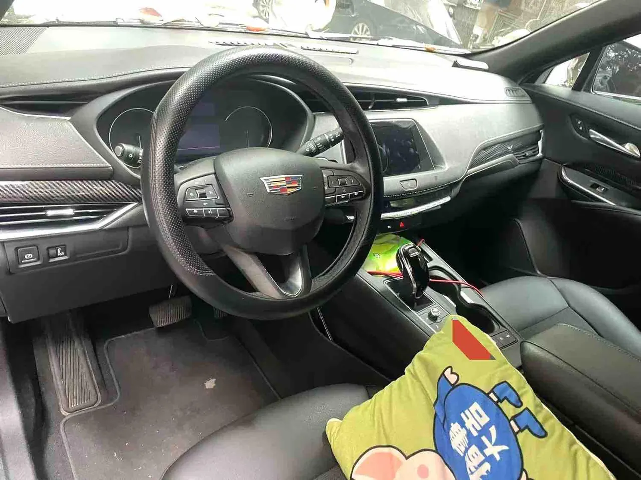 Cadillac 2021 XT4 2.0T 28T Two-Drive Leading Automatic Gear 9
