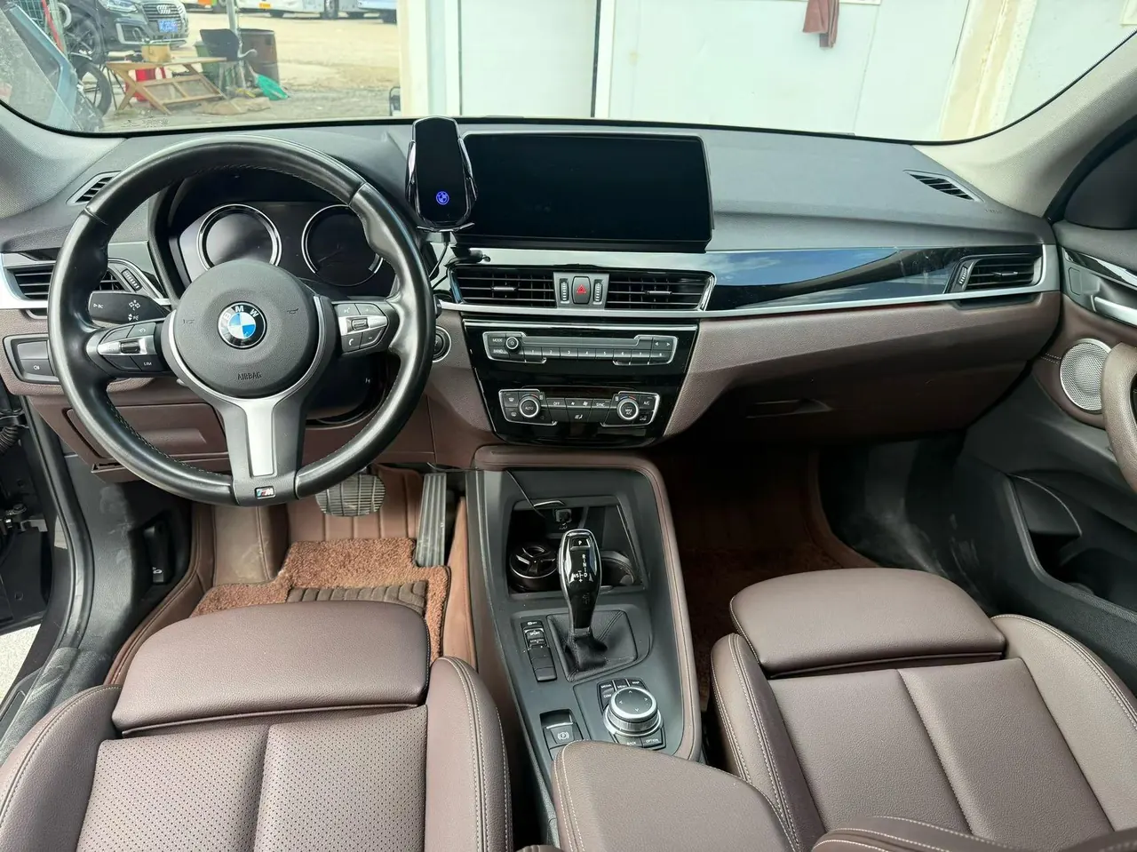 BMW 2022 X1 sDrive25Li 2.0T Leading Automatic Gear 5