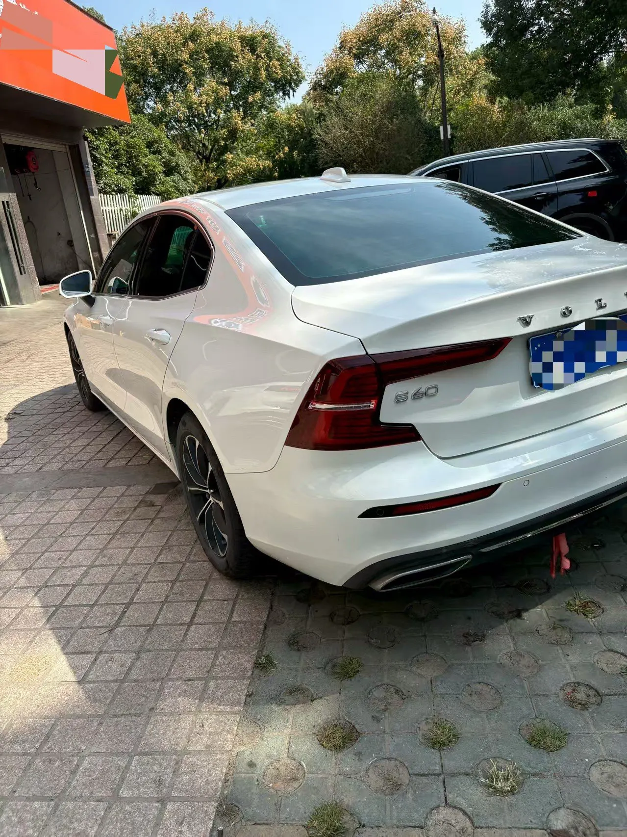 Volvo 2022 S60 48V 2.0T B4 Zhiyuan Deluxe Edition Automatic Gear 3