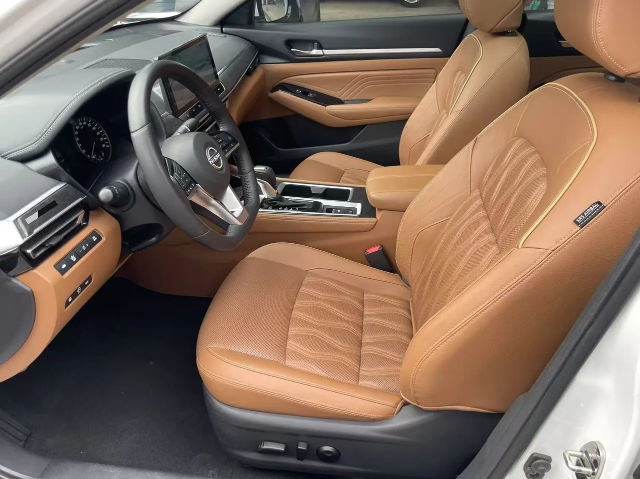 Nissan 2022 Teana 2.0 stepless XL-Upr premium version automatic gear 6