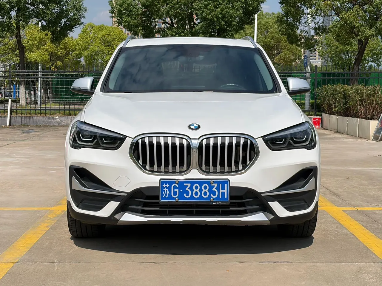 BMW 2022 X1 sDrive20Li 1.5T fashion automatic gear 2