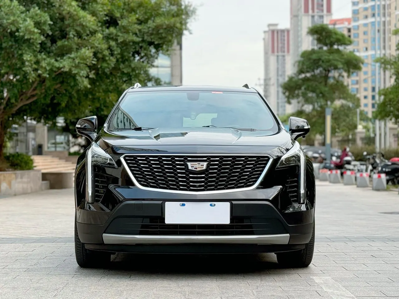 Cadillac 2021 XT4 2.0T 28T Two-Drive Leading Automatic Gear 2