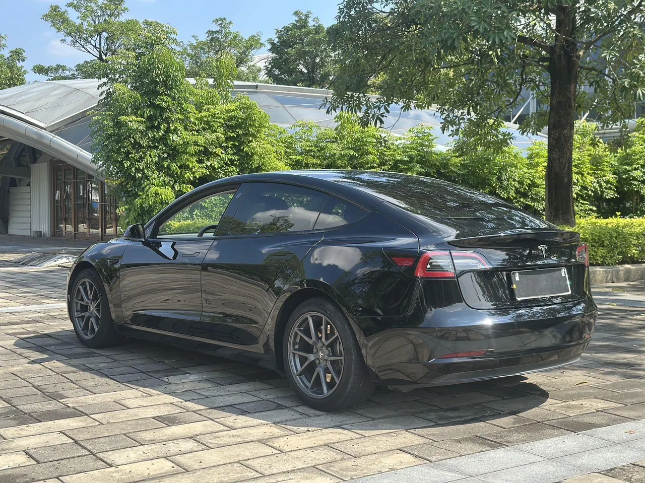 Tesla 2021 Model 3 Standard Endurance Rear Drive Upgraded Automatic Gear 3