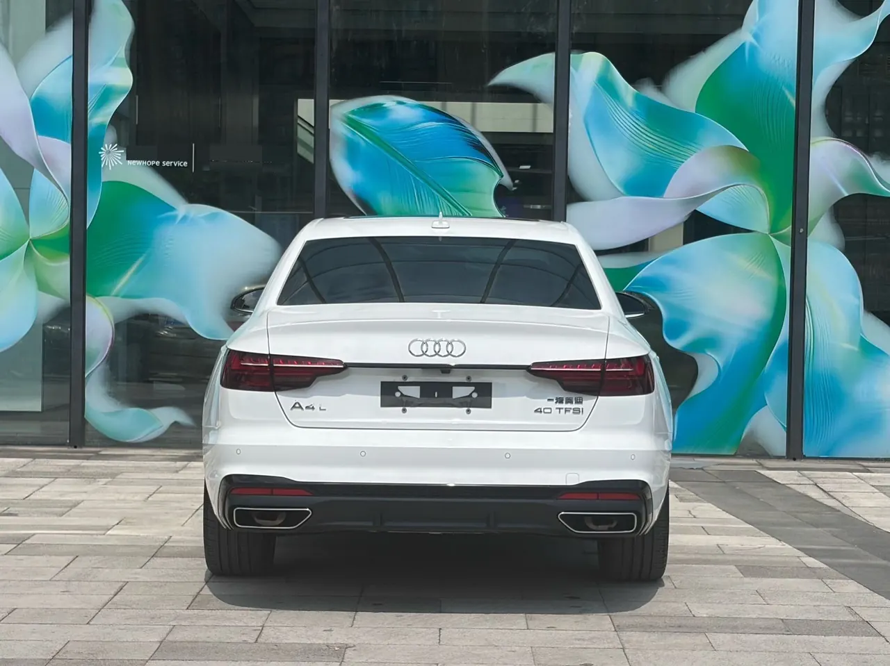 Audi 2022 A4L 2.0TFSI 40TFSI Deluxe Dynamic Automatic 5