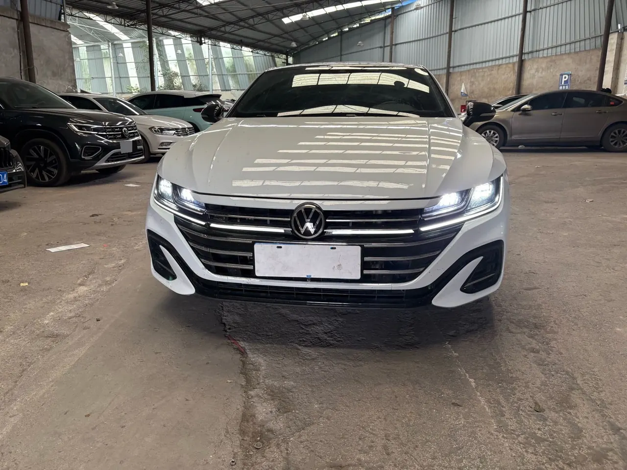 Volkswagen 2021 CC 2.0TSI 380TSI eye-catching edition 30th anniversary edition automatic gear 2