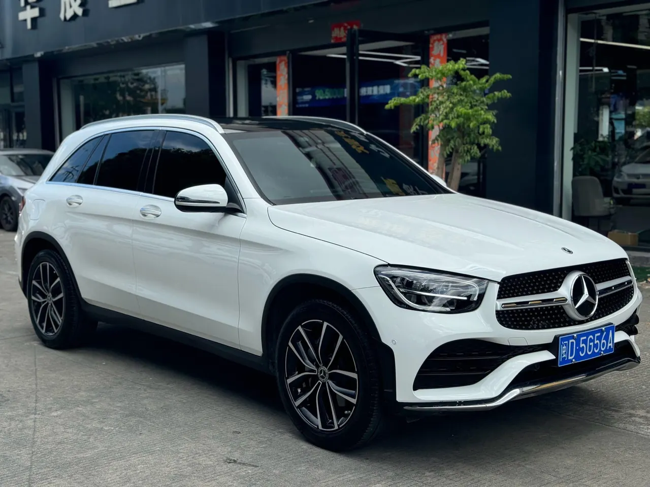 Mercedes Benz 2021 GLC 260 L 4MATIC 2.0T Luxury Automatic 3