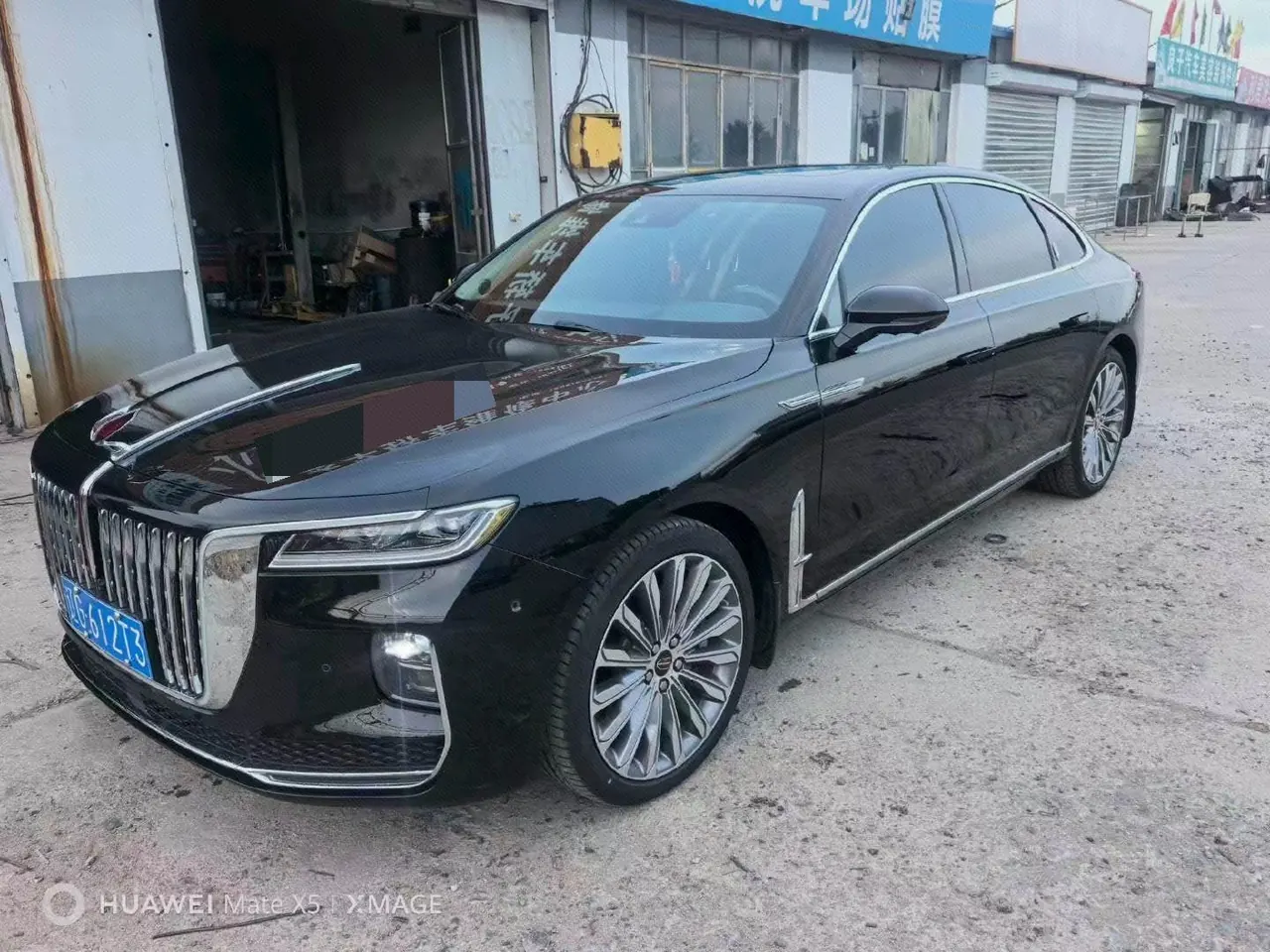 HongQi 2020 H9 3.0T Zhilian Qi Chang Edition Automatic Gear - View 1