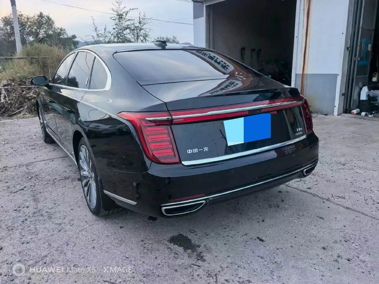 HongQi 2020 H9 3.0T Zhilian Qi Chang Edition Automatic Gear 5