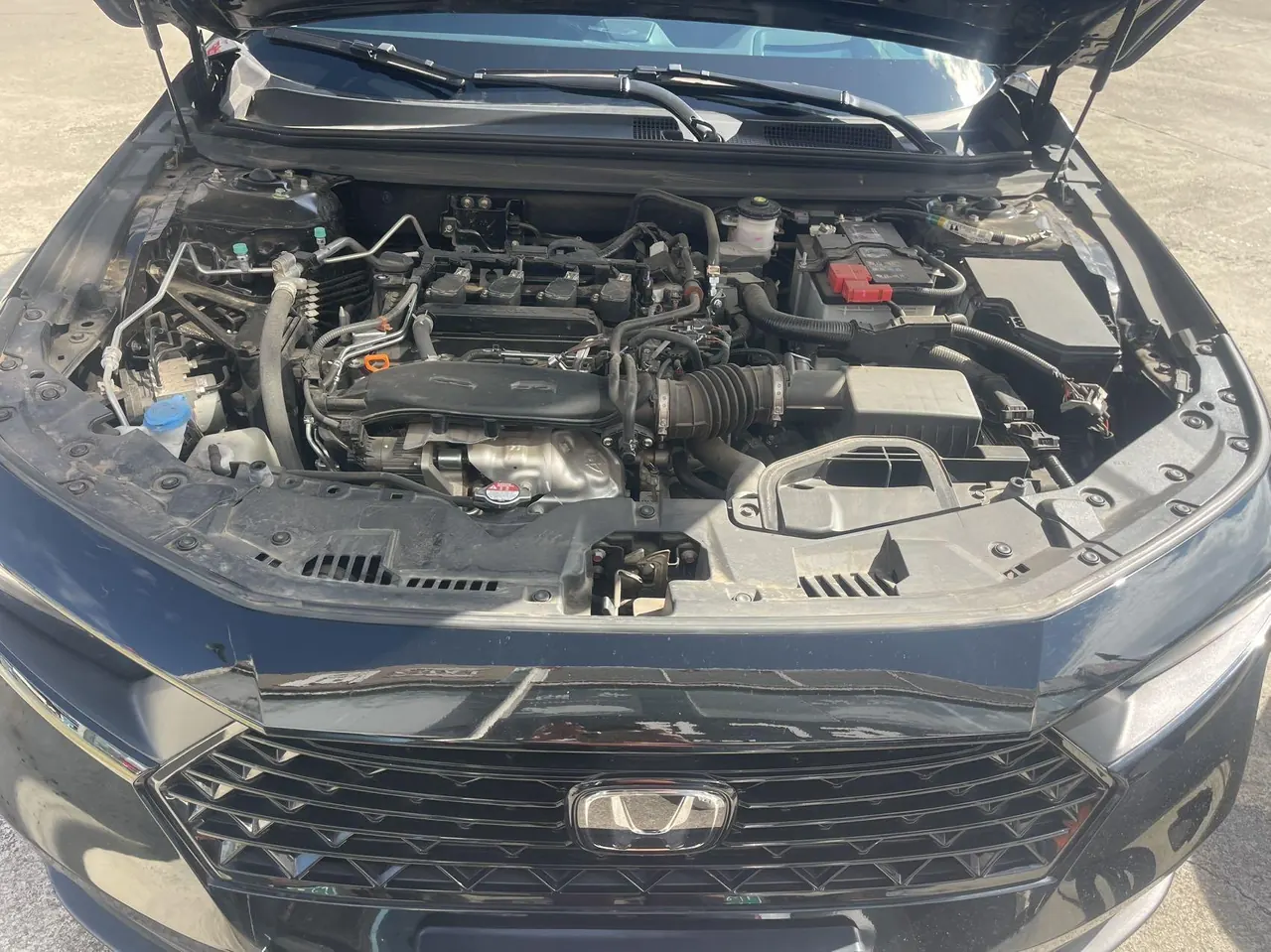Honda 2023 11th Generation Accord 1.5T Stepless 260TURBO Deluxe Automatic Gear 9