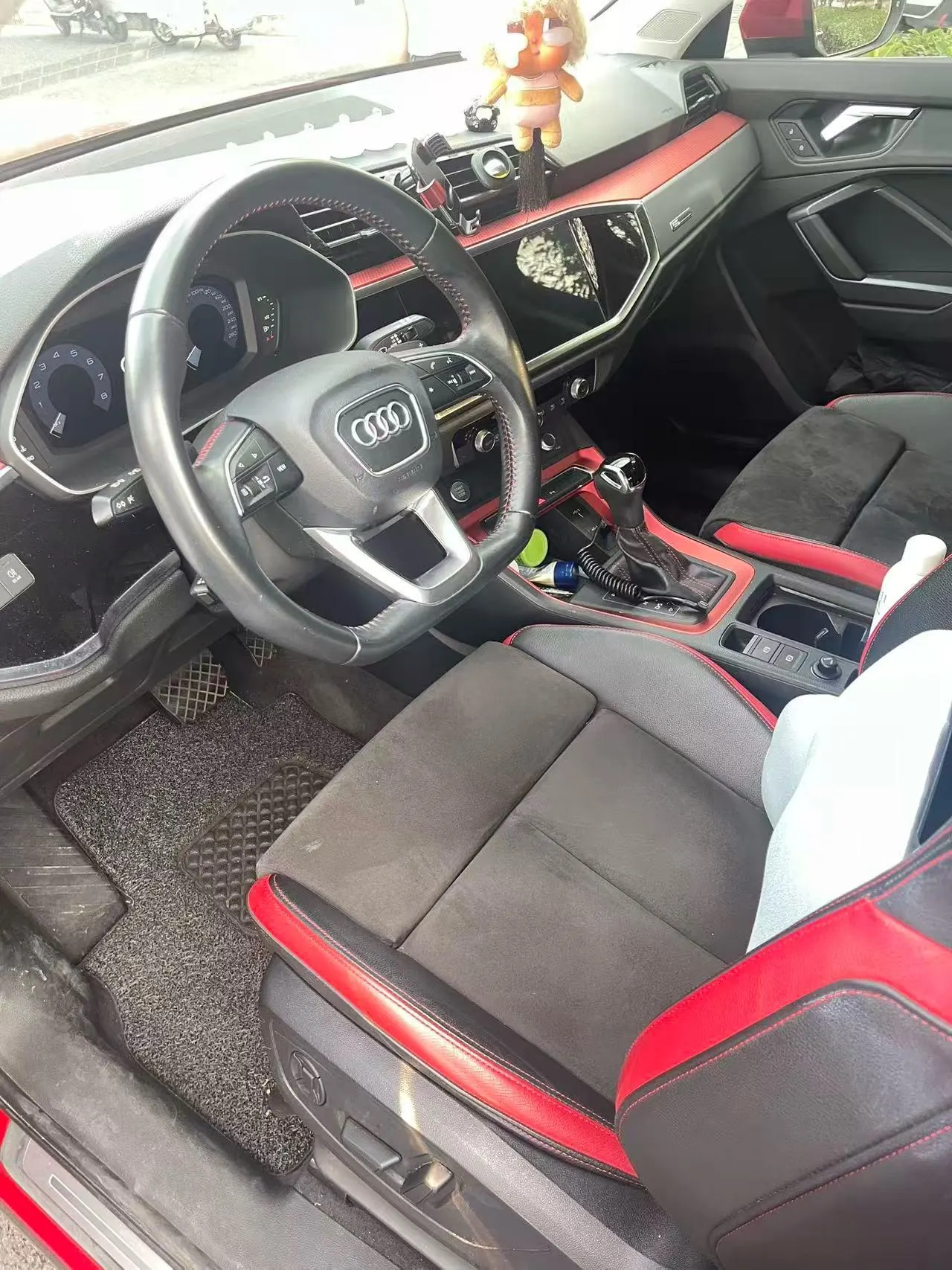 Audi 2020 Q3 1.4TFSI 35TFSI Fashion Elegant Automatic Gear 5