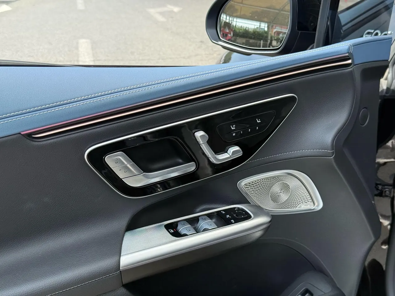 Mercedes Benz 2022 EQE 350 EQE 350 Special Edition Automatic Gear 10