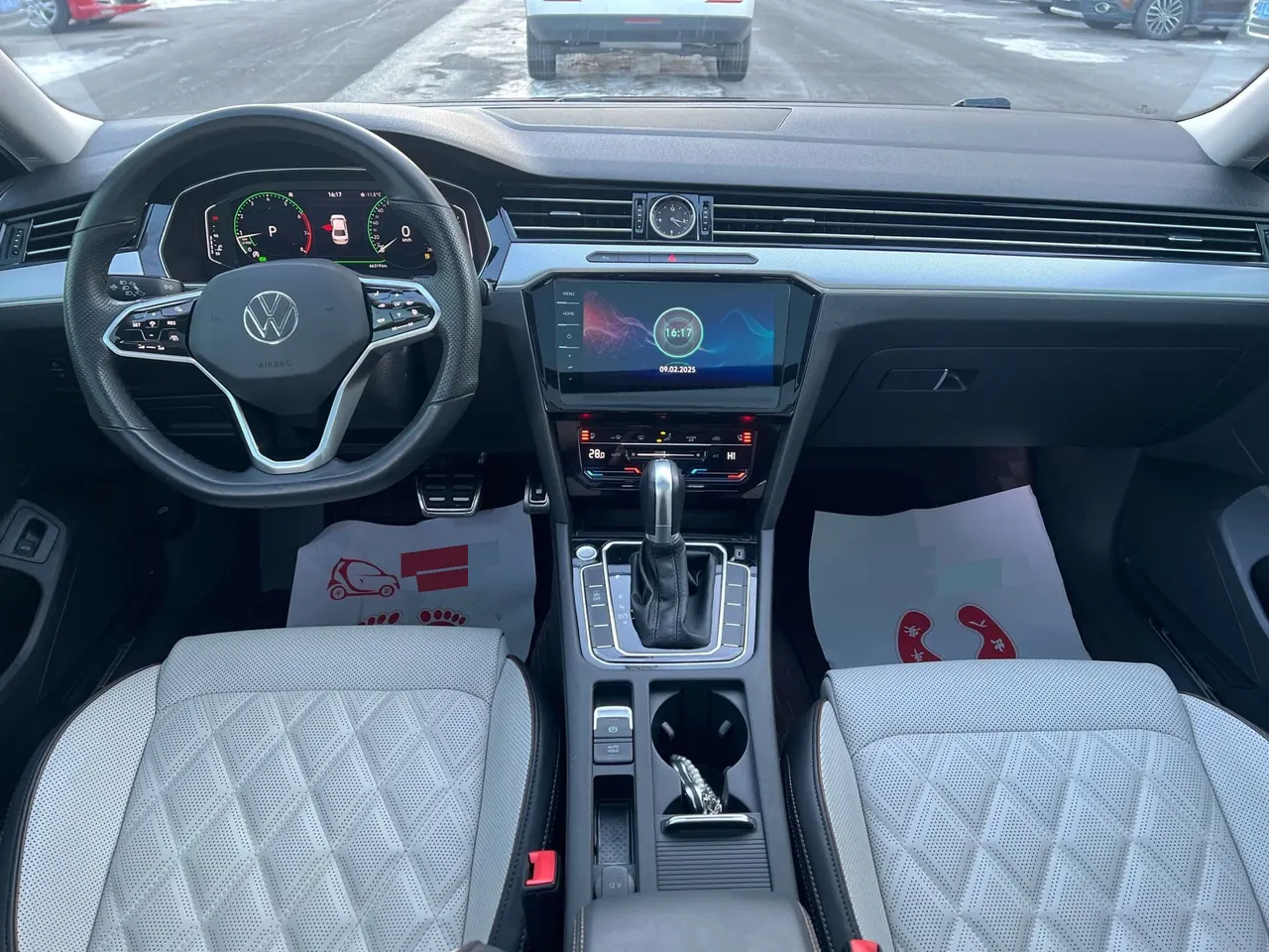 Volkswagen 2023 Magotan 2.0TSI 330TSI 2 million Commemorative Luxury Automatic Gear 4