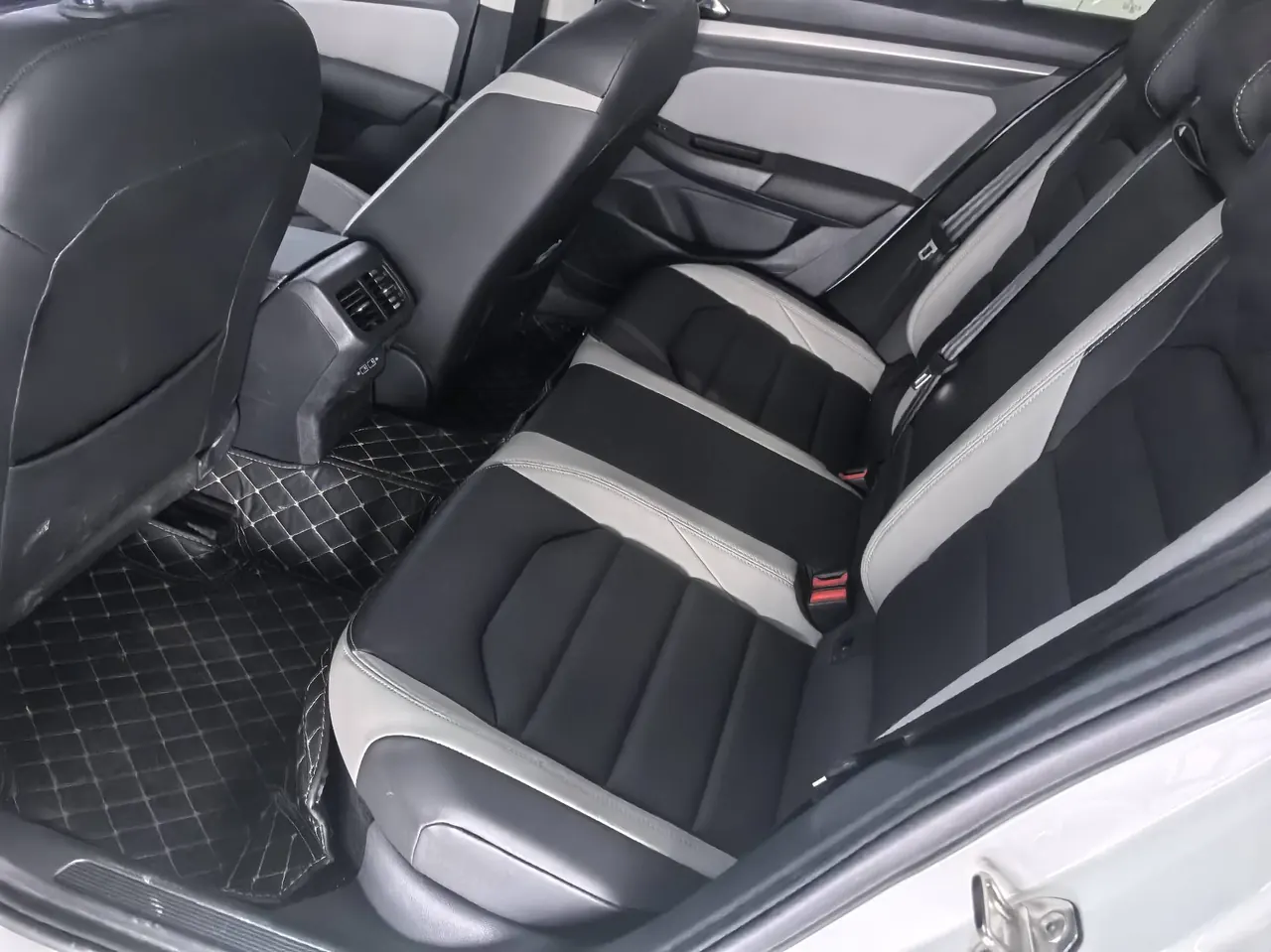Volkswagen 2023 Bora 1.5TSI 300TSI Zunxing Edition Automatic Gear 5