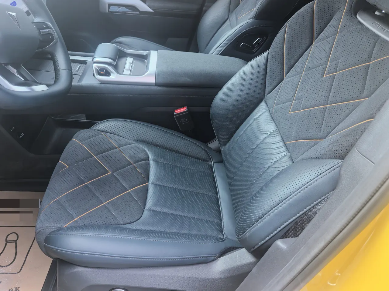 ChangAn Deepal 2025 G318 Worry-Free Crossing Edition Four-wheel Drive Secret Edition Automatic Gear 4