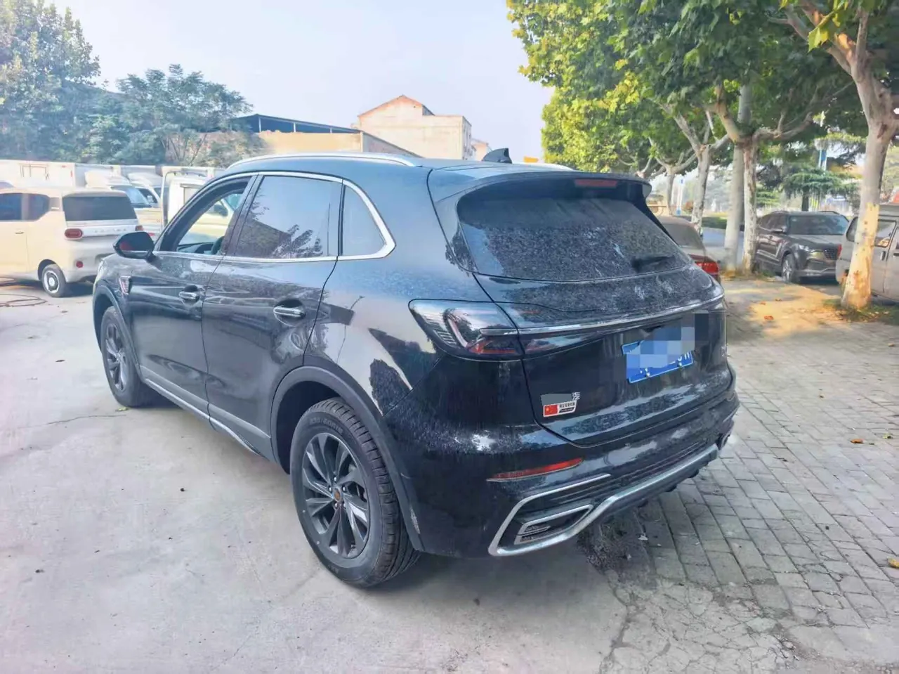 HongQi 2025 HS5 2.0T Two-Drive Flag Enjoy Pro Edition Automatic Gear 6
