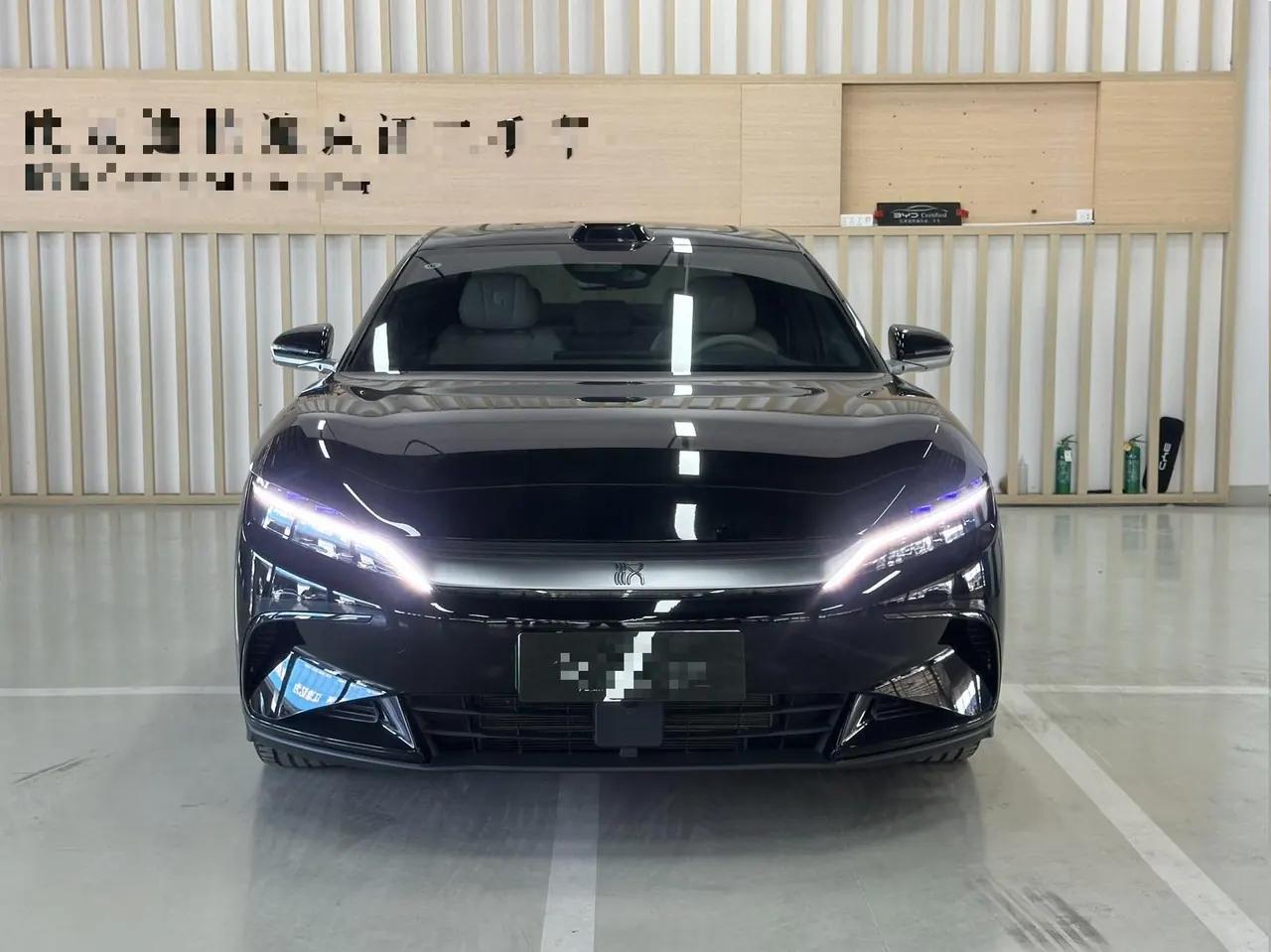 BYD 2025 Han DM-i 1.5T stepless smart driving version 125KM laser Radar flagship automatic gear 2