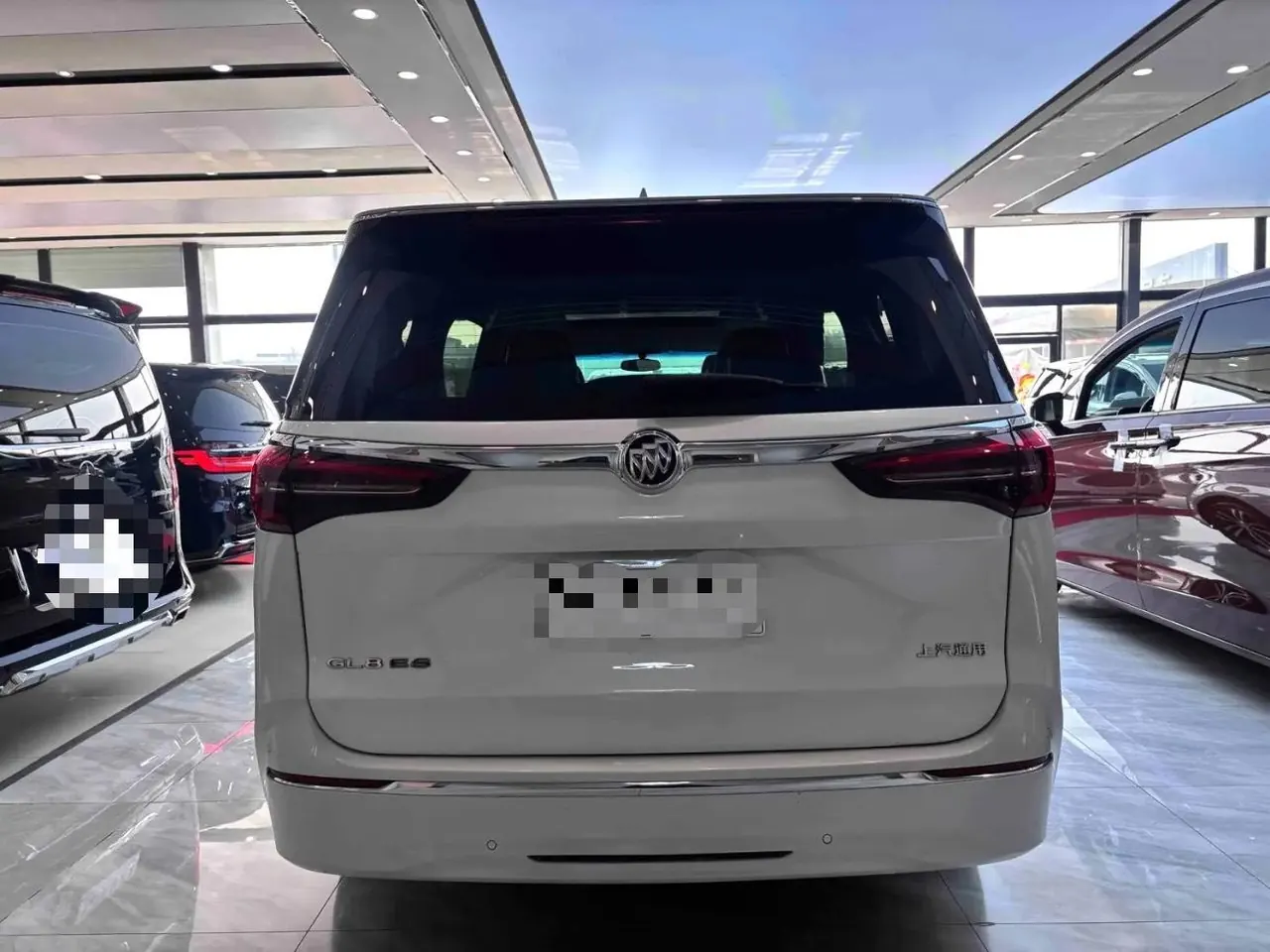 Buick 2023 GL8 ES Lu Zun 48V 2.0T 653T Comfortable Automatic Gear 9