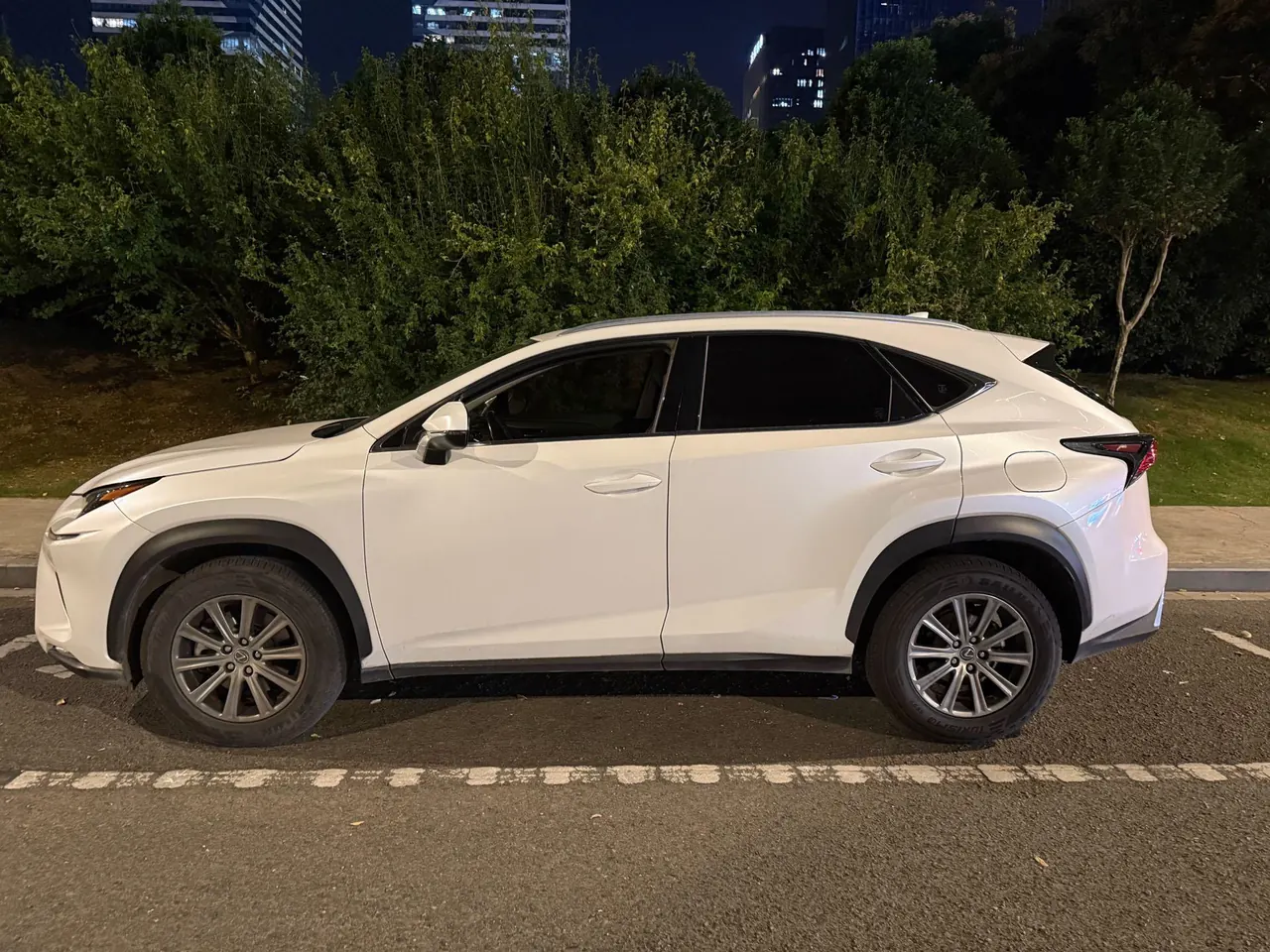 Lexus NX (Imported) 2020 NX200 2.0 Stepless Front Edition Automatic Gear 2