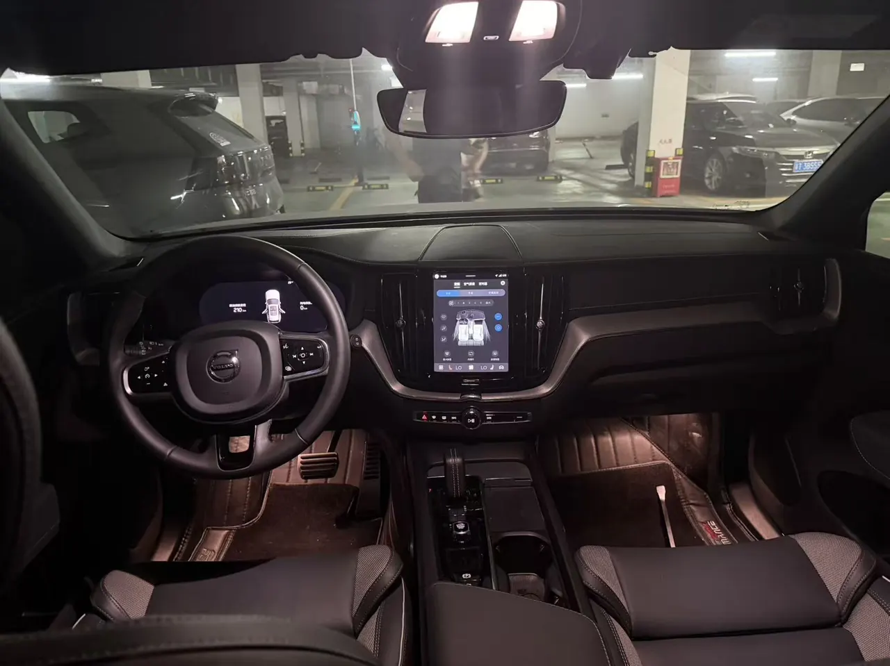 Volvo XC60 New Energy 2022 XC60 PHEV 2.0T T8 Four-wheel Drive Zhiyuan Deluxe Edition Automatic Gear 5