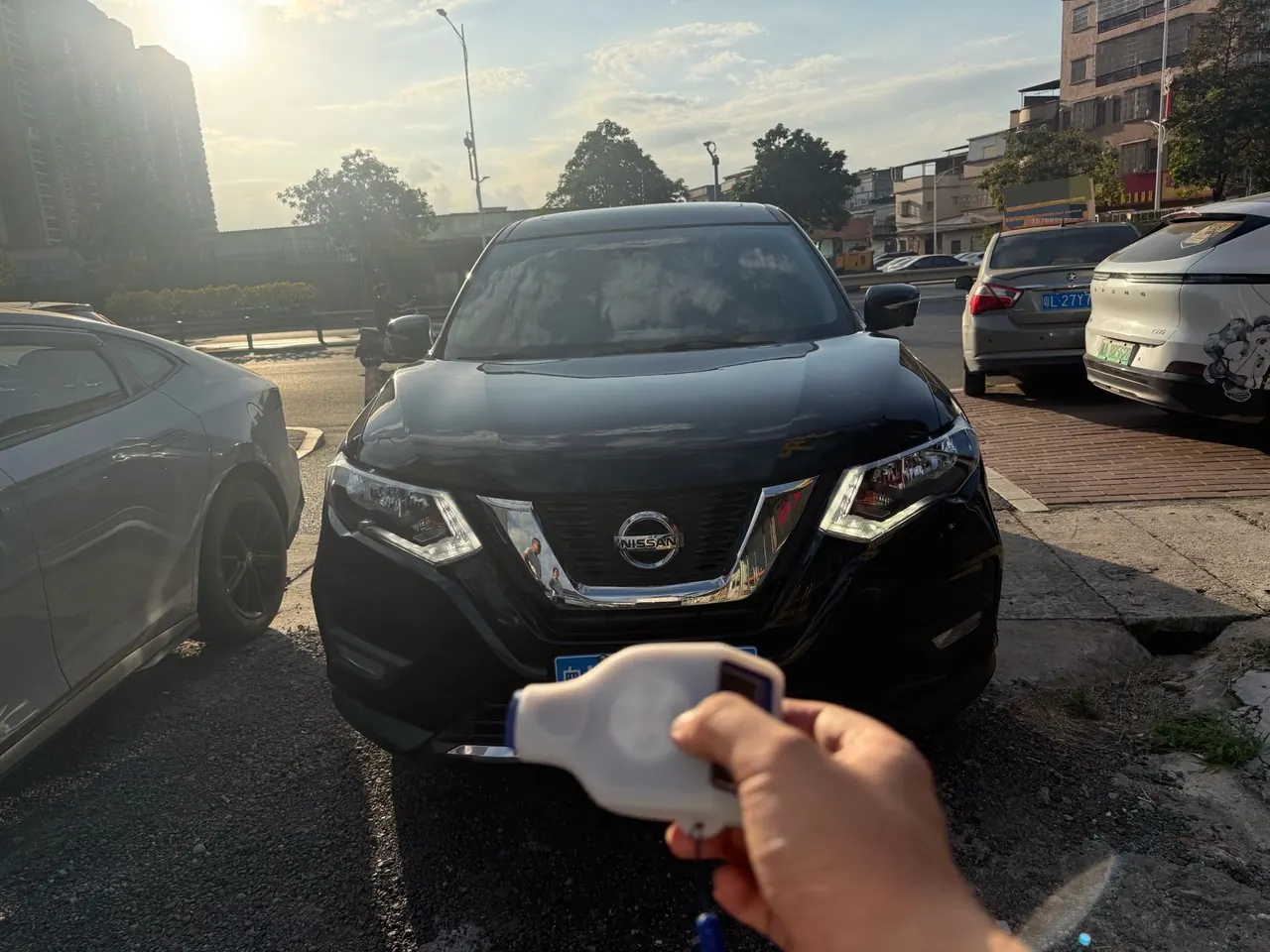Nissan 2020 Qijun 2.0 Stepless XL ITS Two-Drive Comfort Edition Automatic Gear 2