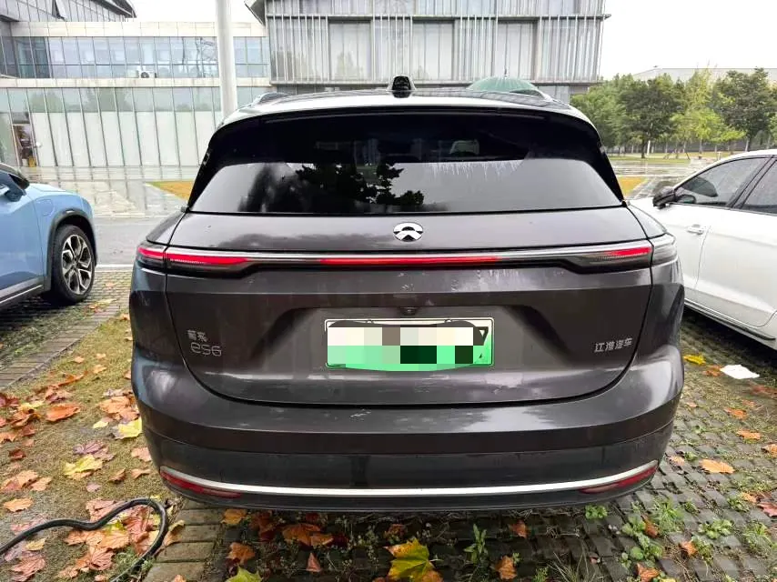 NIO 2023 ES6 75kWh automatic gear 4
