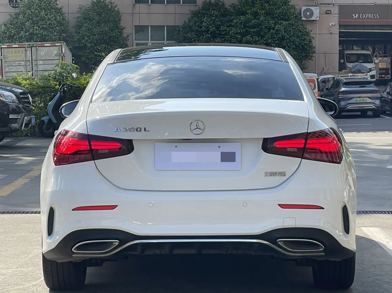 Mercedes Benz Class A 2023 A 200 L 1.3T Fashion Automatic Gear 7