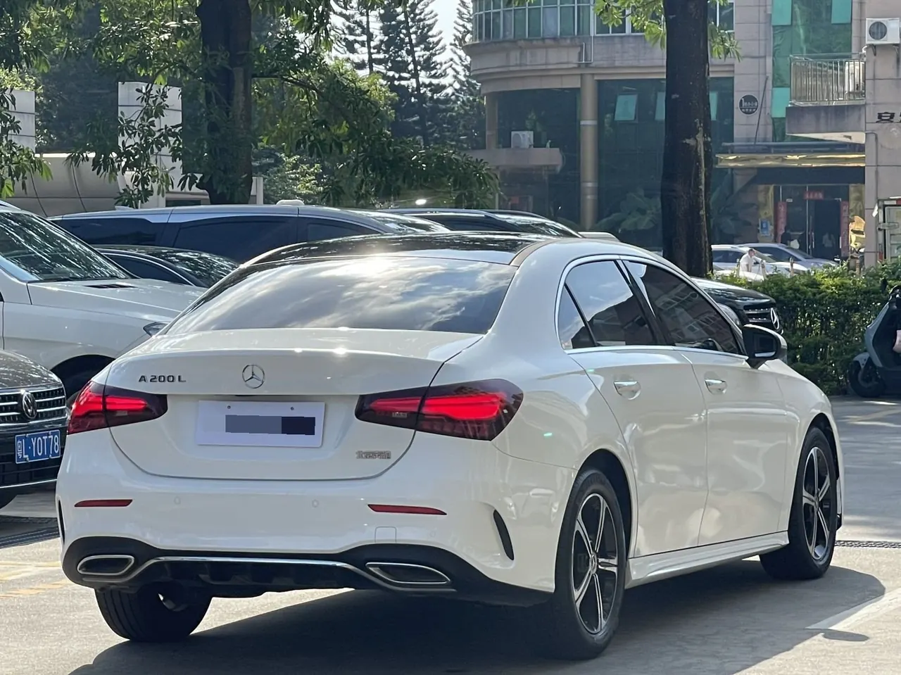 Mercedes Benz Class A 2023 A 200 L 1.3T Fashion Automatic Gear 8
