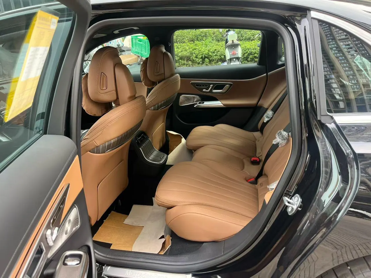 Mercedes Benz E-Class 2026 model E 300 L 48V 2.0T Luxury Edition Automatic 3