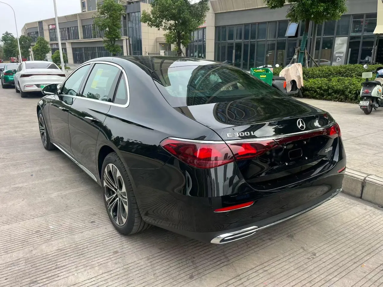 Mercedes Benz E-Class 2026 model E 300 L 48V 2.0T Luxury Edition Automatic 5