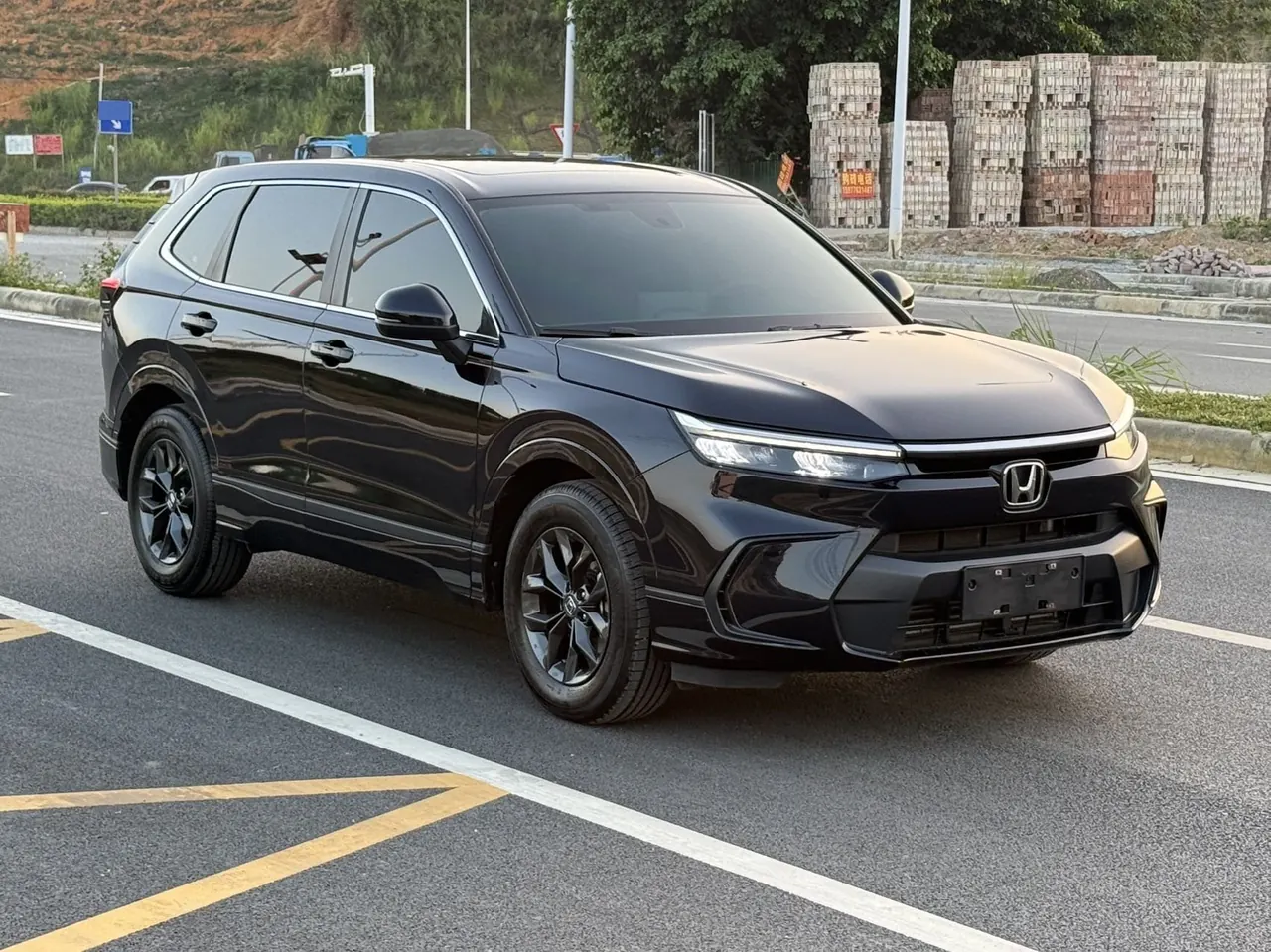 Honda 2025 Hao Ying 1.5T Stepless 240TURBO Two-Drive Elite Edition 5-seat Automatic Gear 2