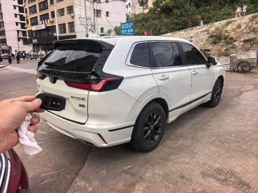 Honda 2025 Hao Ying 1.5T Stepless 240TURBO Two-Drive Deluxe Edition 5-seat Automatic Gear 6