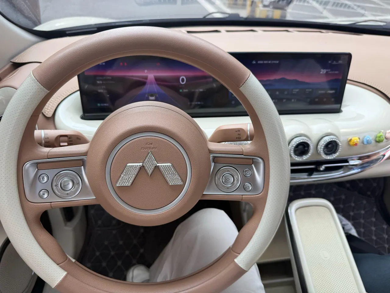 WuLing 2025 Plantronics 333km LingBox Connected Automatic Gear 6