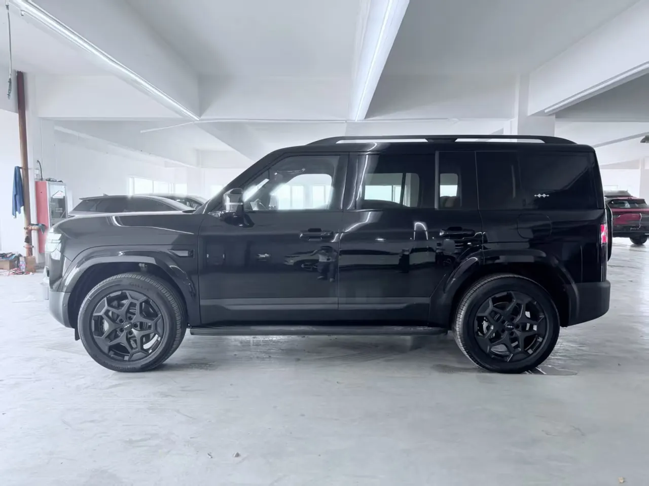 FangChengBao 2025 titanium 7 1.5T stepless 190KM four-wheel drive Ultra version of automatic gear 2