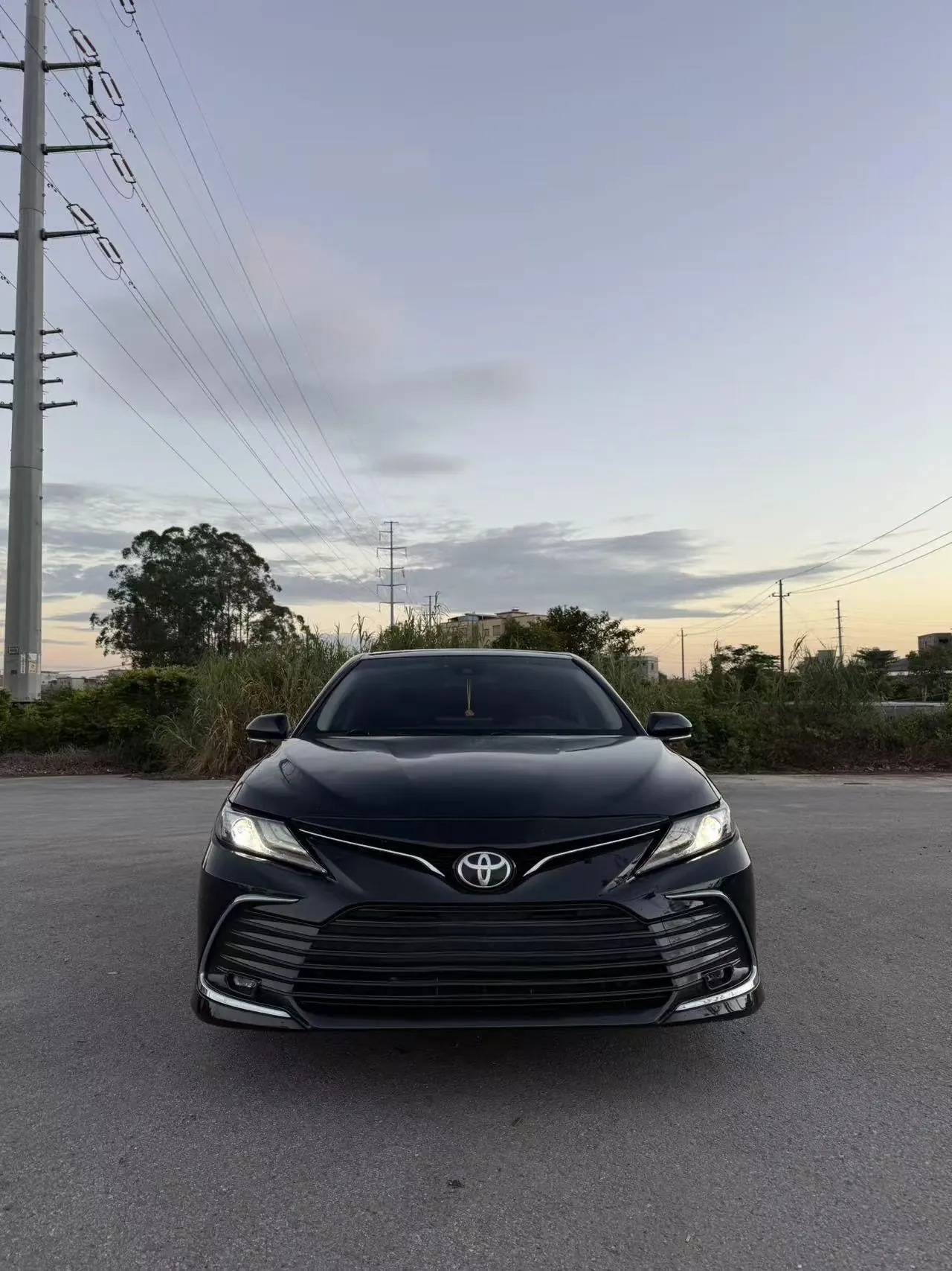 Toyota 2021 Camry 2.5G Deluxe Edition Automatic Gear 2