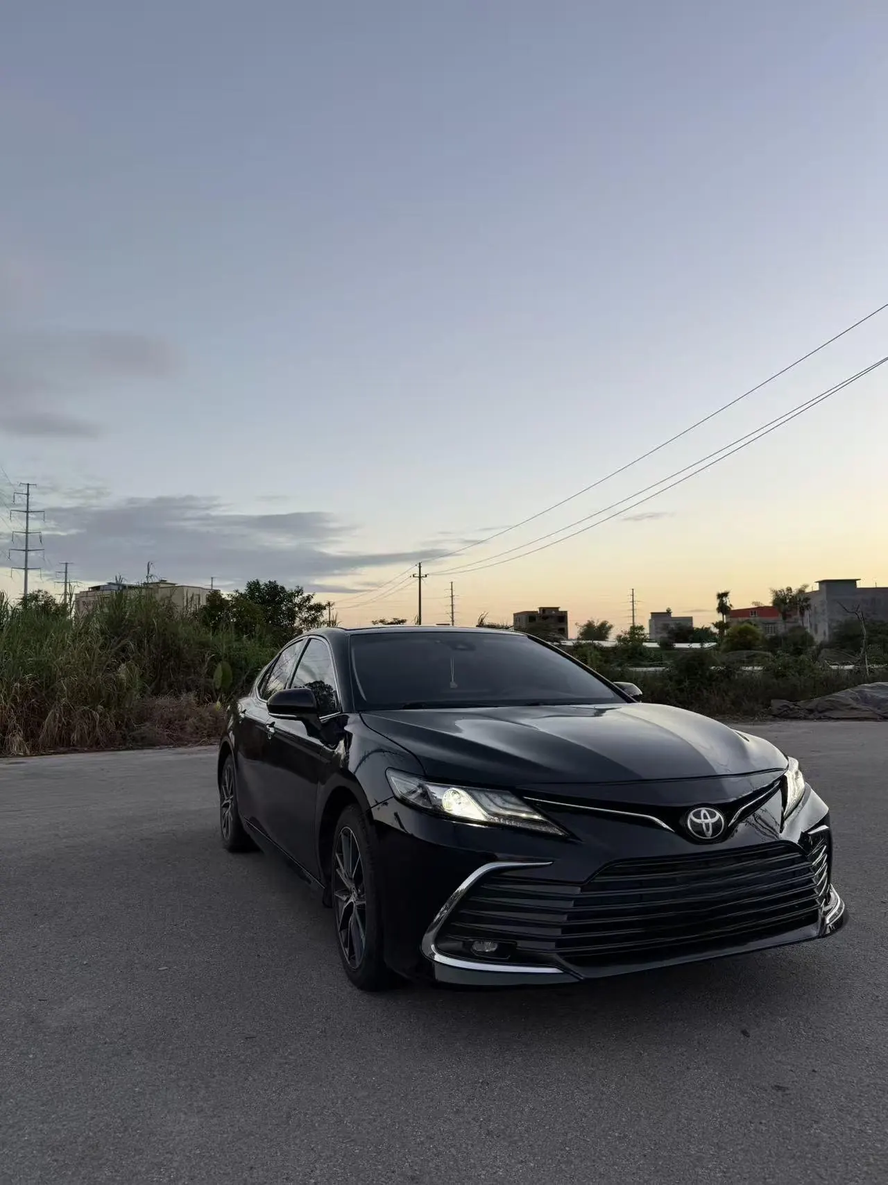 Toyota 2021 Camry 2.5G Deluxe Edition Automatic Gear 3