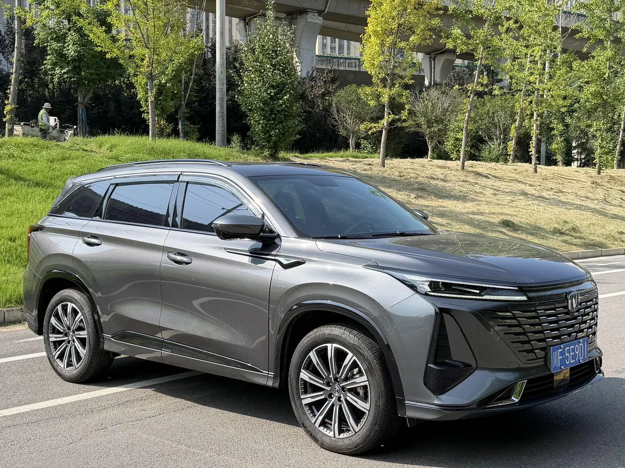 ChangAn 2023 CS75 PLUS 1.5T Prestige Automatic 3