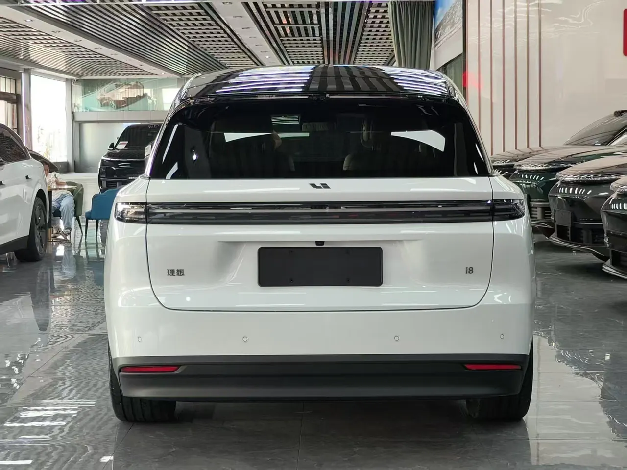Li 2025 i8 Standard Edition Automatic Gear 9