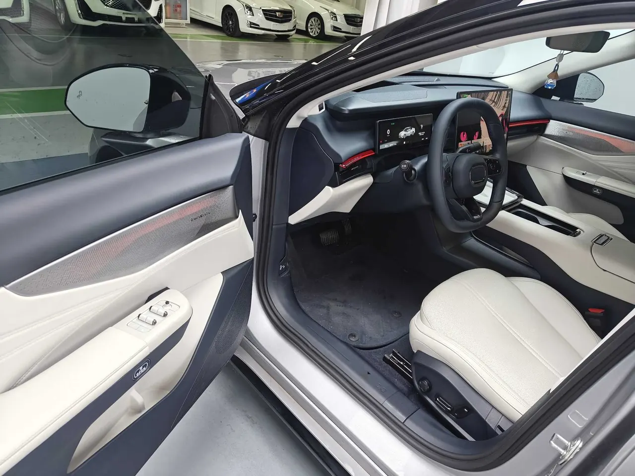 LYNK&amp;CO 2026 LYNK&amp;CO 07 EM-P 1.5T 126 Long Endurance Ultra Auto 6