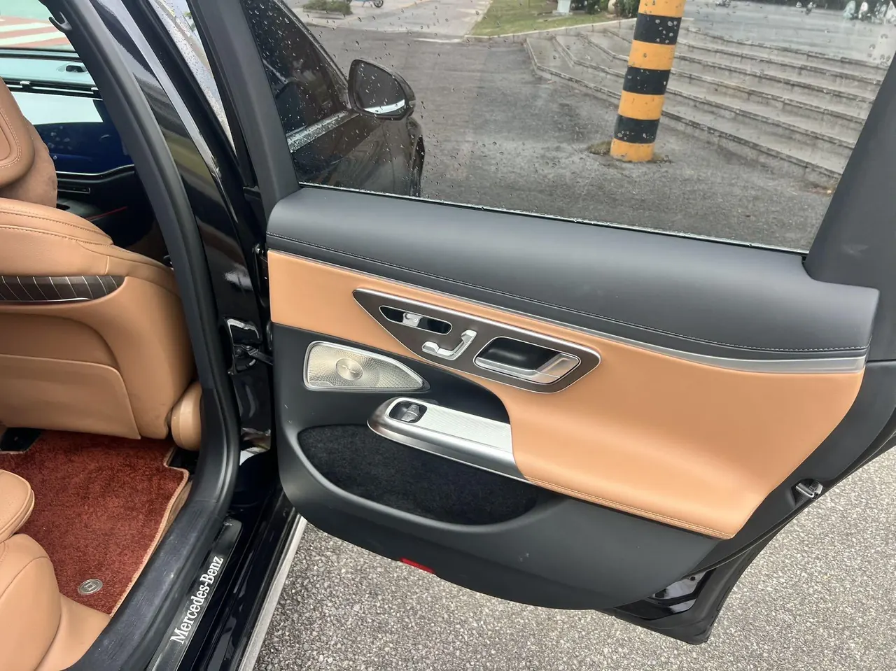 Mercedes Benz E Class 2025 E 300 L 48V 2.0T Luxury Automatic Gear 3