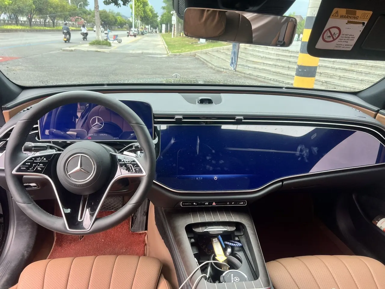 Mercedes Benz E Class 2025 E 300 L 48V 2.0T Luxury Automatic Gear 7